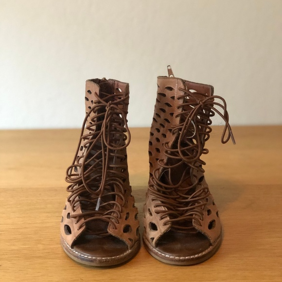 Jeffrey Campbell Cors Sandals - Picture 1 of 4